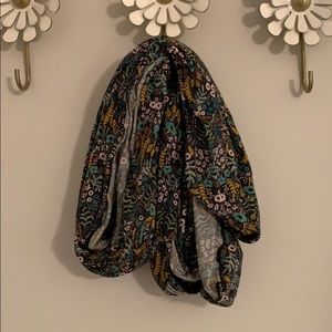 Gorgeous limited edition Rifle x Solly Baby Wrap